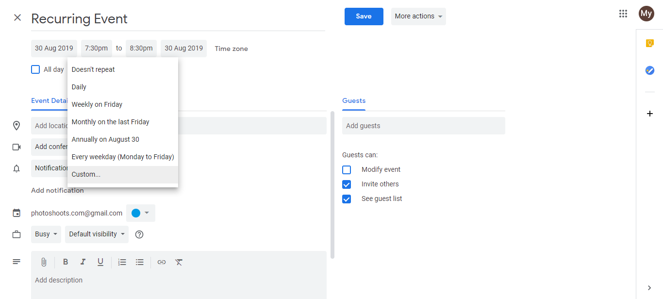 Does not repeat dropdown menu with Custom option visible in recurrence selection